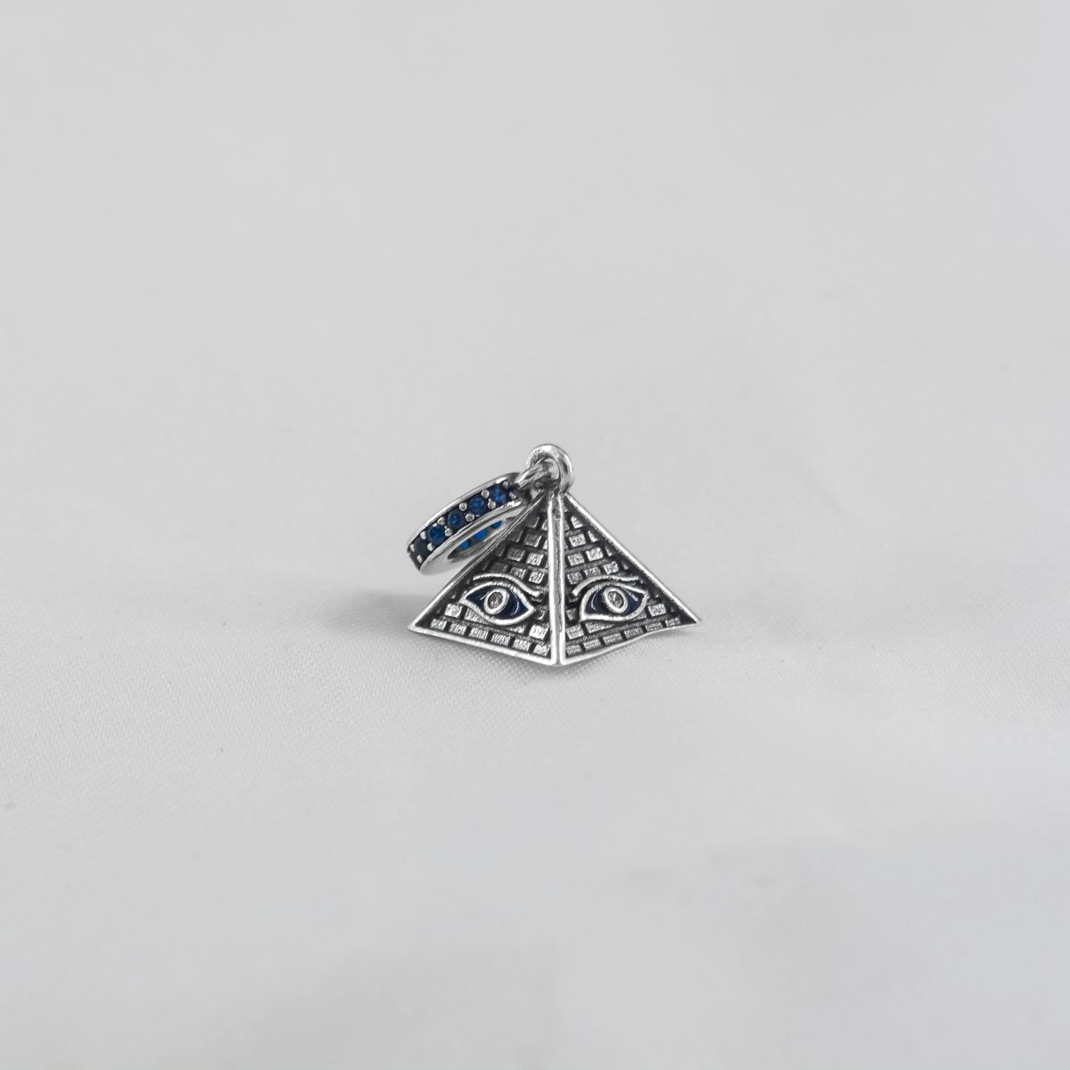 CHARM ILLUMINATI